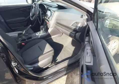 2017 Subaru Impreza 2.0I Premium z USA, uszkodzony, nr VIN 4S3GTAD65H3746643